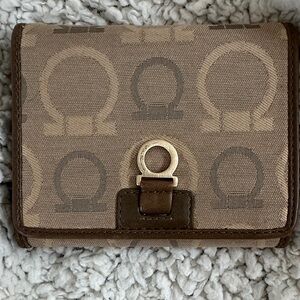 Vintage Salvatore Ferragamo Olive Leather Accessory